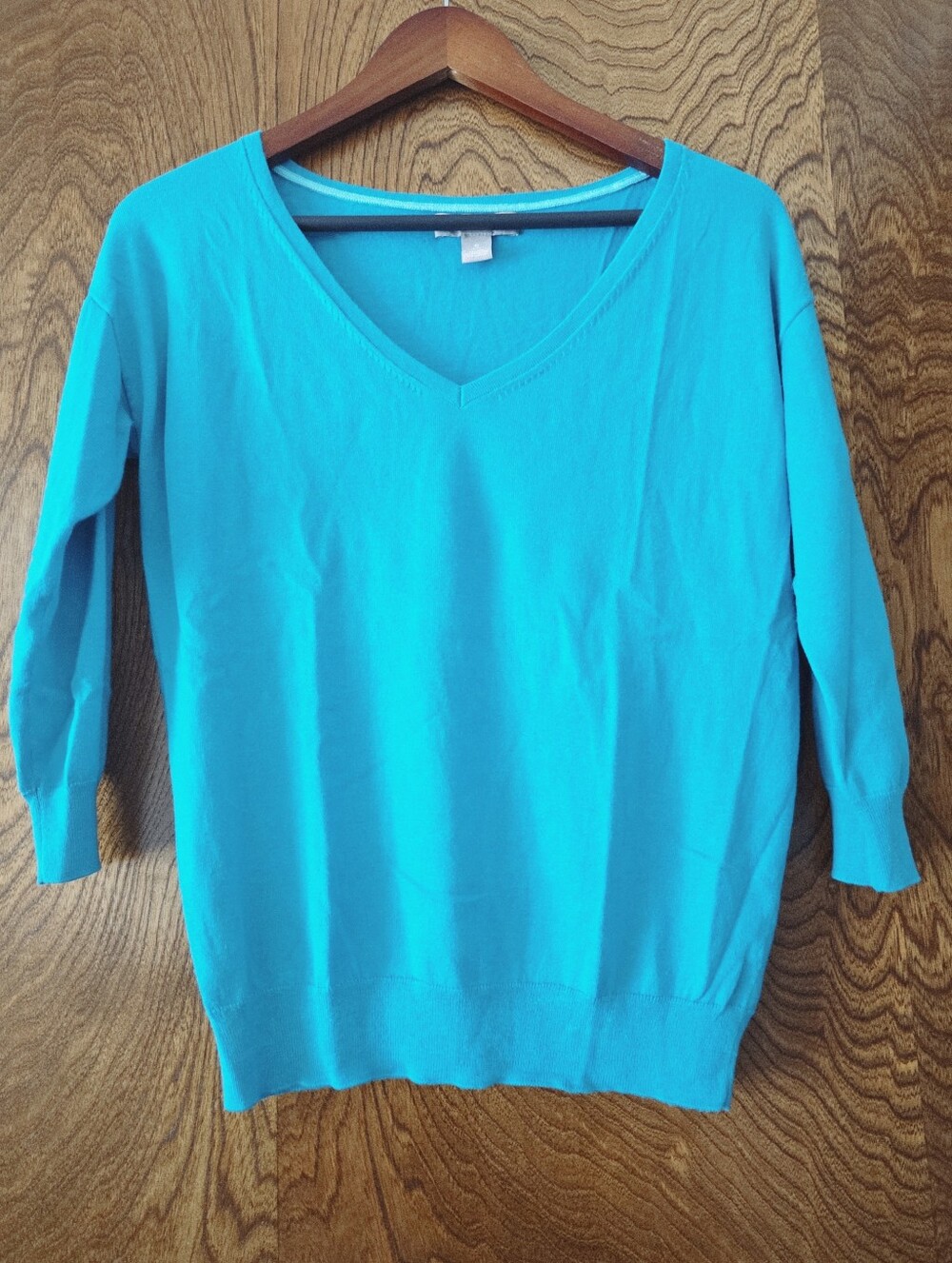 Banana Republic Women’s V-Neck Lightweight Sweater - Turquoise